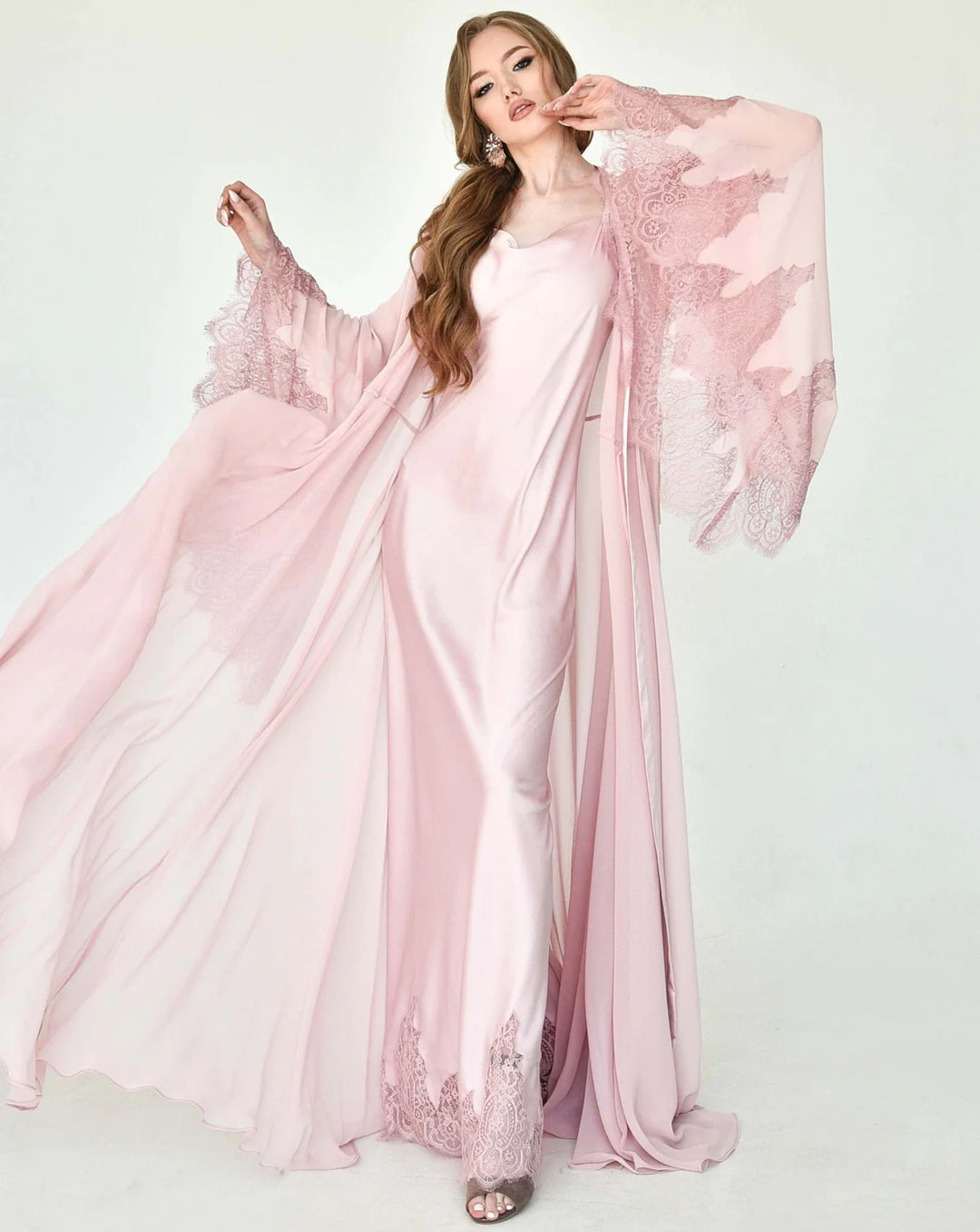 Seraphic Robe and Nightgown Set in Rose