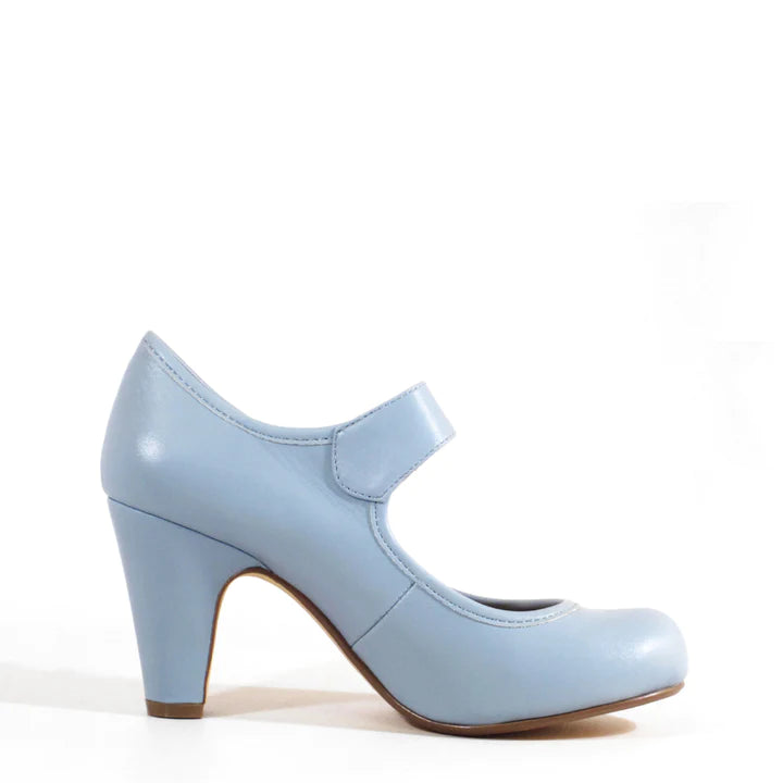 Madeline Retro Style Pumps in Blue