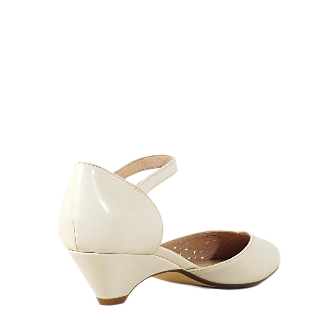 Percy Vintage Inspired Bridal Heels in Bone