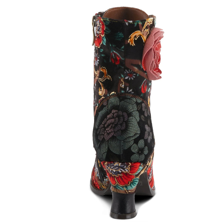 Roselia Boots in Black Multi