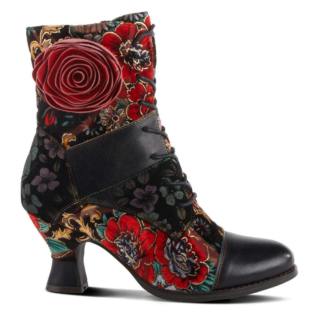 Roselia Boots in Black Multi