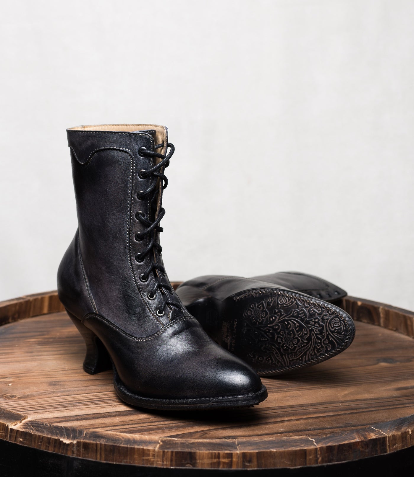 Modern Vintage Boots in Black Rustic