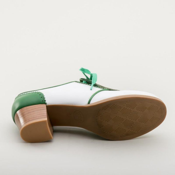 Hepburn 1940s Golf Shoes in Green-White - SOLD OUT